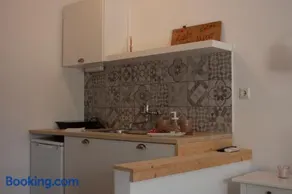 Studios Margaret, Poros Island - Image 2