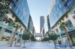 Luxury Apartment in DAMAC Towers - Image 3