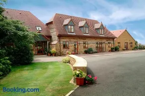 Knightcote Farm Cottages - Image 3
