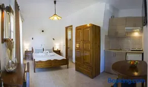 Tanias House - Image 3
