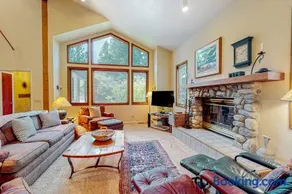 Juniper Haven Retreat - Image 1