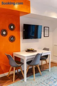 Flat 4 - Broadhurst Court - Cosy Apt- Sleep 4 - Free parking - Image 3