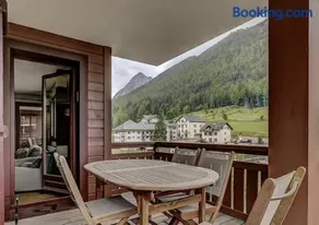 Charming Apartment Chamonix Valley - SKI IN SKI OUT - - Image 1