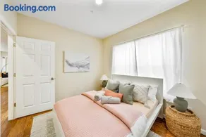 Hillside Haven Serene 3BR Home Near NYC and EWR - Image 3