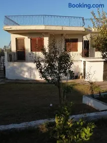 Cozy Rodas House 1 - Image 2