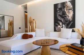 Mykonos Best Villa, Luxe Escape with Private Pool - Image 3