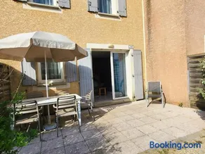 Belle petite maison en résidence de vacances - Image 4