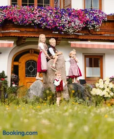 Hüttschmiedhof - Image 1