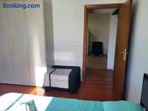 appartamento incantevole con parcheggio - Image 2