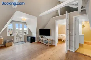 Charming Holiday Home With Outdoor Hot Tub, In The Center Of Søndervig And Only 230 Meters From The North Sea - Image 4