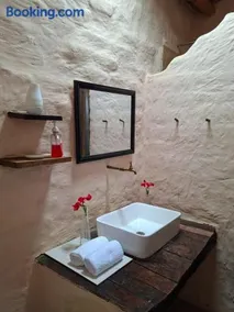 Darenas Hacienda - Image 1