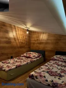 Pokój z antresolą - Image 1