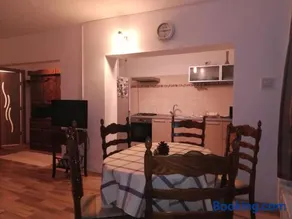 Five - Image 4