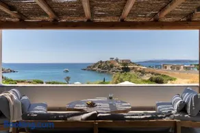 Villa Calma a Beachfront Luxury Retreat - Image 3