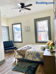 Perfect 6BR Stay Near Falls & Attractions - Image 5