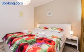 Sunrise Apartment Risika - Image 5