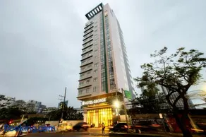 Hotel George - Image 1