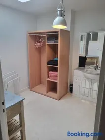 Le Cocoon De Sacha - Image 5