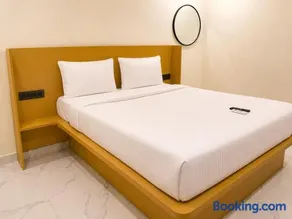 Premium Hotel at LB Nagar - Image 2