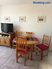 Maison Le Poussin - Image 2