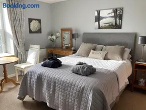Accommodation at the Vestry - Image 1