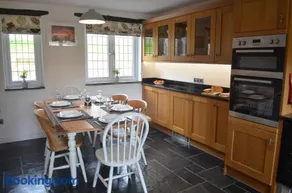 The Cottage, Treliggon Farm - Image 5