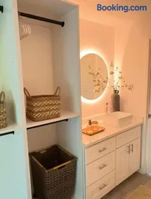 Zen Container Tiny Home with Fenced-in Yard, Fire Pit, Centrally located and Pet Friendly - Image 3