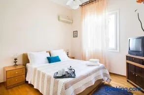 Large 3 bedroom Apt with Terrace - Image 2