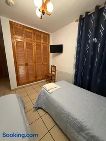 Nuevo Hostal Rasil - Image 4