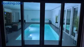 Apartman s bazénem a saunou - Image 3