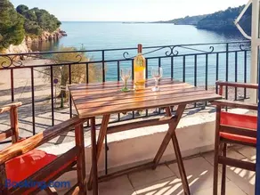 Beachfront Alonissos Rooms - Galazia Thea Gems - Image 1