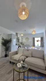 Flat 8, Cupar Apartments. - Image 5