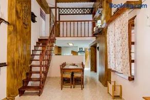Hara's Traditional Detached House in Malona - Image 4