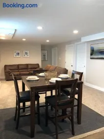 Cozy Getaway near SLC Airport & Downtown - 1st floor Apartment - Image 3