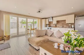 Brook View Cottage - Image 2