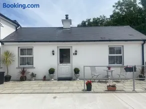 Hillview Cottage - Image 1