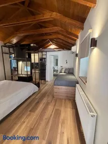 Kouratiko HideAway - Image 1