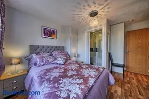 Upton Village Guest House - Image 1