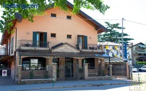 Hotel Casanova - Image 1
