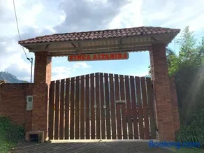 Finca Altamira - Image 2