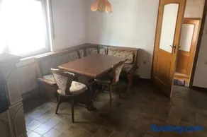 Room 2 - Image 2