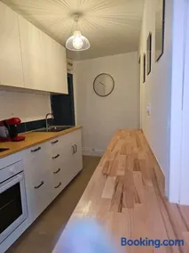 Appartement Refait a neuf avec accès au jardin , local vélo et Wifi - Image 4