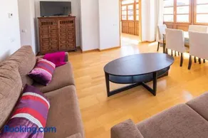 Apartamento El Peregrino 3 dormitorios VUT-5833-AS - Image 1