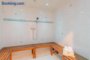 Hammam Privatif & Terrasse Vue Château - Image 1