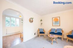 Flat Two, High Street, Saxmundham - Image 4