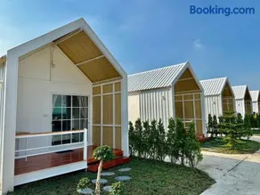 The Nack Resort & Pool Villa บางบัวทอง - Image 1