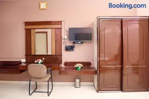 DAFFODILS SERVICED APARTMENT - Image 3