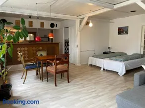 Studio Apartment in the heart of Højer - Image 2