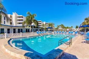 Sea Crest - Image 5