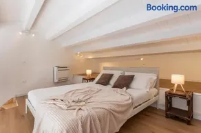 Vitabella - Modern house with courtyard and free Wi-Fi - Image 1